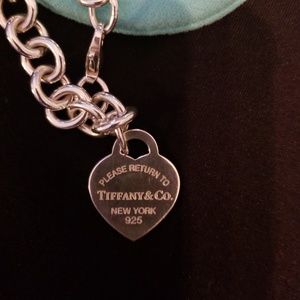 Please Return to Tiffany & Co. New York 925